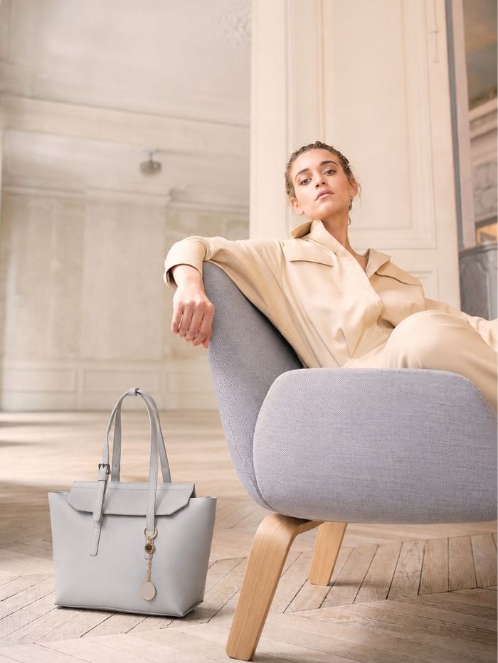 Elegant Grey Tote Handbag